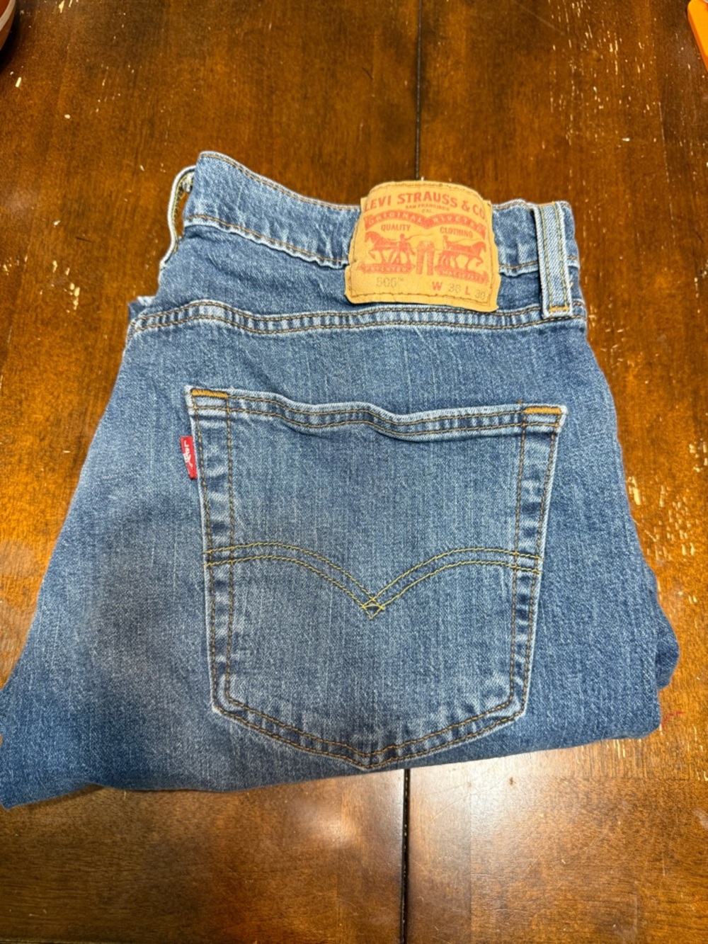 Levi's Men's Medium Blue Straight-Leg Denim Jeans